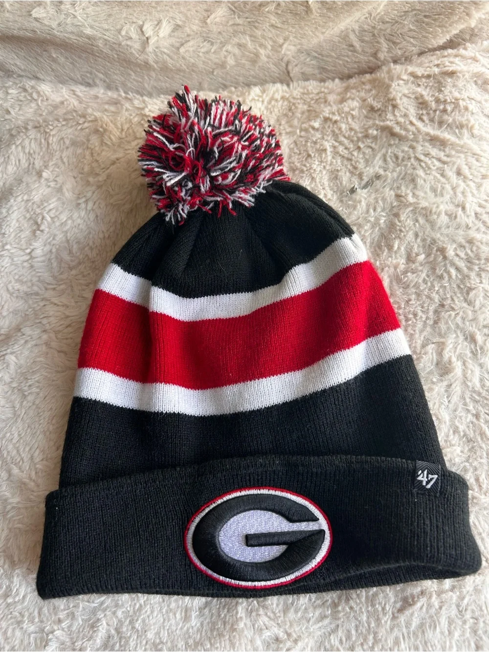 47 Black Red White Pom-Pom Knit Beanie